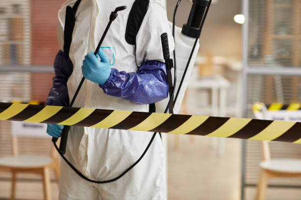 Professional Trauma Scene Cleanup technician working in Redkey, IN